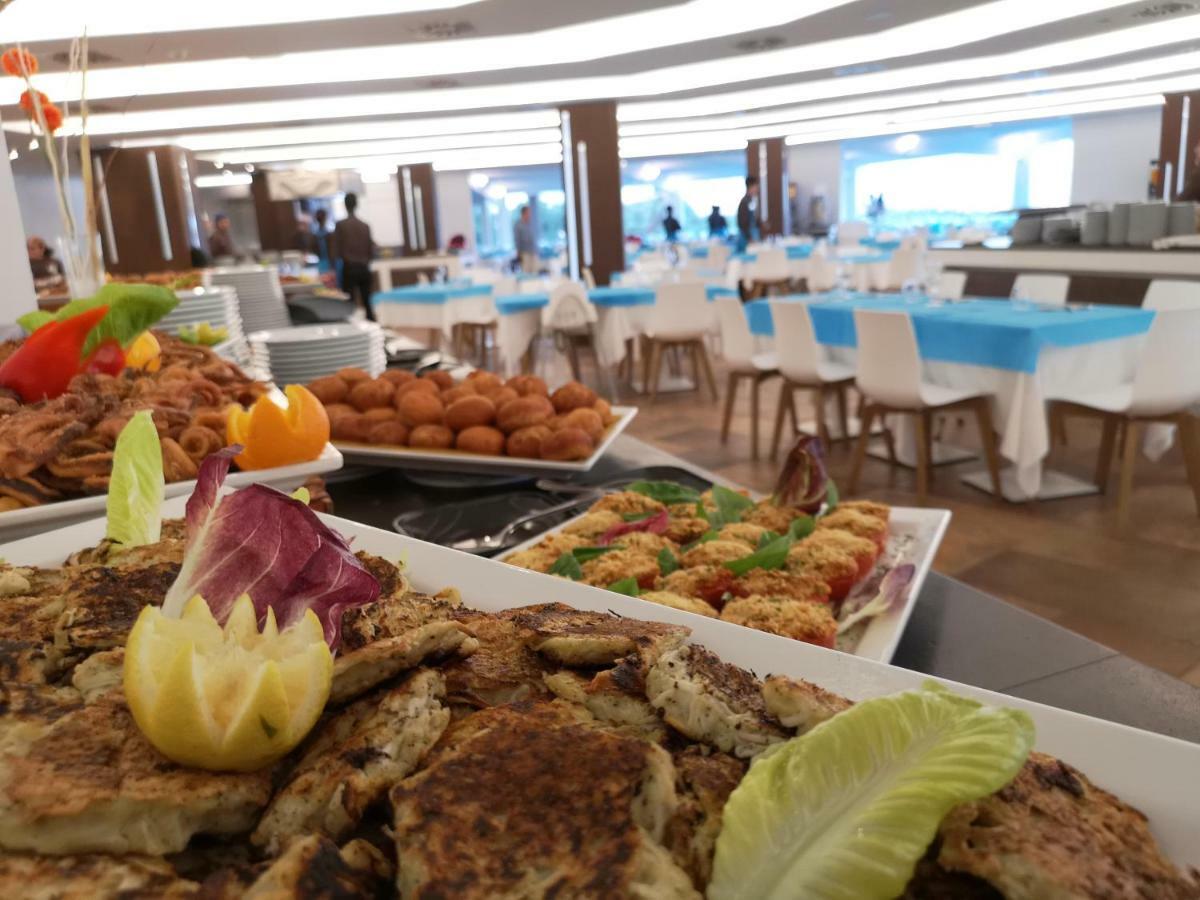 Club Esse Roccaruja Hotel Stintino Ngoại thất bức ảnh