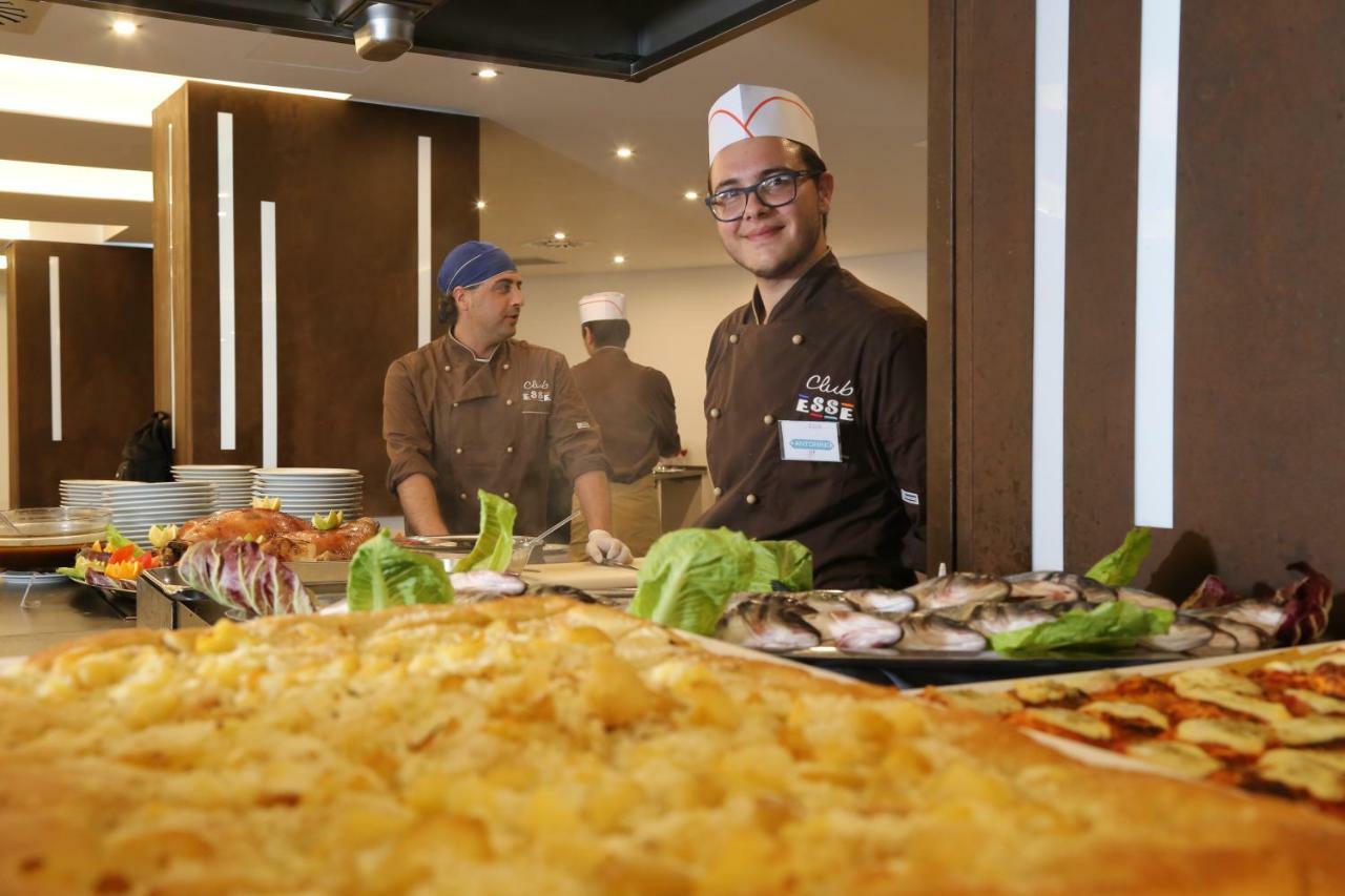 Club Esse Roccaruja Hotel Stintino Ngoại thất bức ảnh